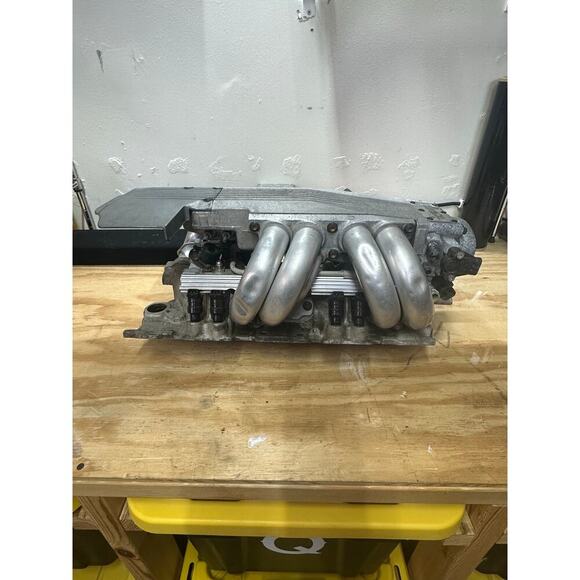 1985-1991 Corvette 10066013 L98 Tuned Port Injection Intake/Plenum/Shield/Runner - Picture 3 of 9